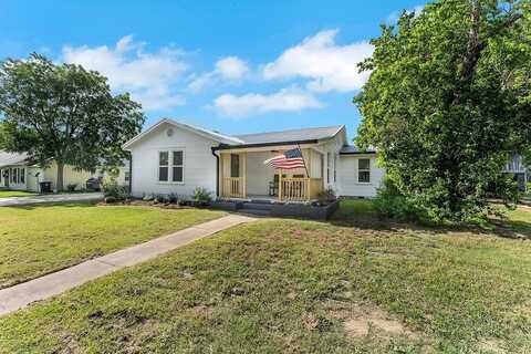 215 Paulus Street, Schulenburg, TX 78956
