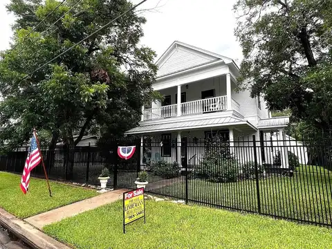 504 South Franklin Street, La Grange, TX 78945