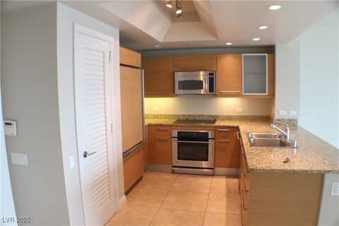 222 KAREN Avenue, Las Vegas, NV 89109