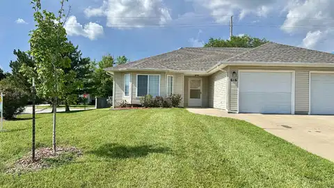 616 Autumn Ridge Ct, Andover, KS 67002