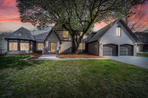 2534 N Greenleaf Ct, Wichita, KS 67226