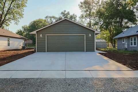 713 N Washington, El Dorado, KS 67042