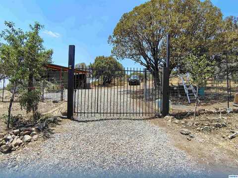 33 Black Dog Rd., Silver City, NM 88022