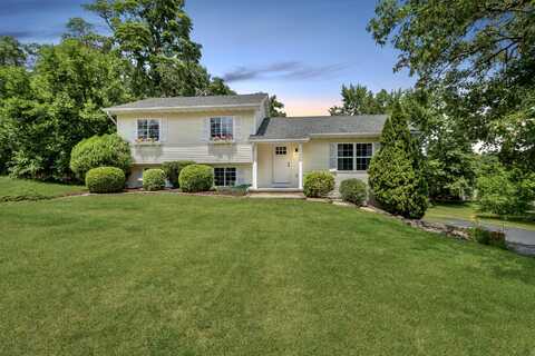 5584 E 989 N, DeMotte, IN 46310
