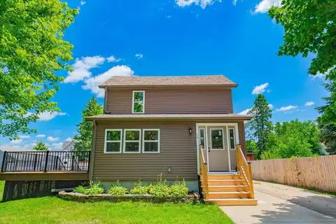 14 N Prairie Avenue, Deerfield, WI 53531