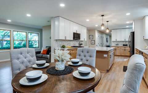 2905 Post Road, Madison, WI 53713