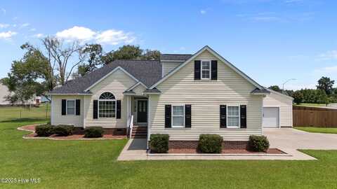103 Poplar Knoll Road, Pikeville, NC 27863