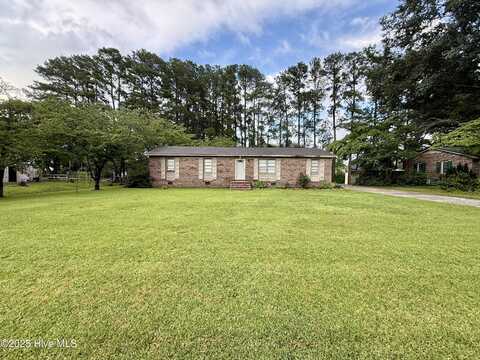 1075 Martin Drive, Jamesville, NC 27846