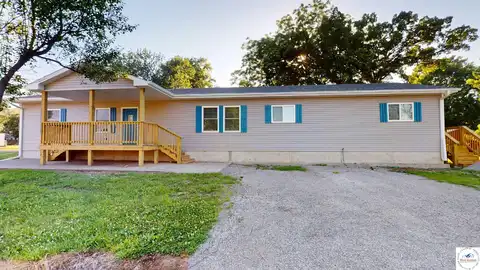 101 N Vermont, Green Ridge, MO 65332