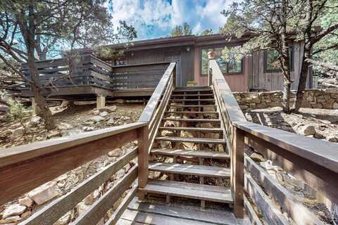 2125 Paseo Primero, Santa Fe, NM 87501