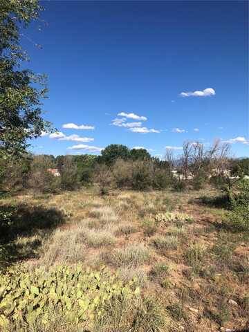 909 RAILROAD Avenue N, Espanola, NM 87532