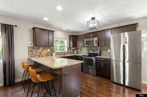 8141 Browne Street, Omaha, NE 68134