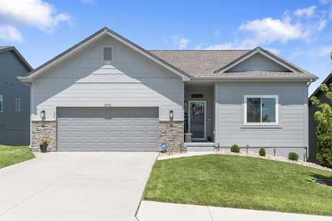 10918 Sheffield Street, Omaha, NE 68142