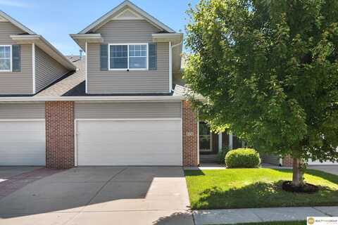8238 S 86th Street, Lincoln, NE 68526