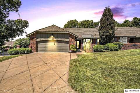 10082 Fieldcrest Drive, Omaha, NE 68114