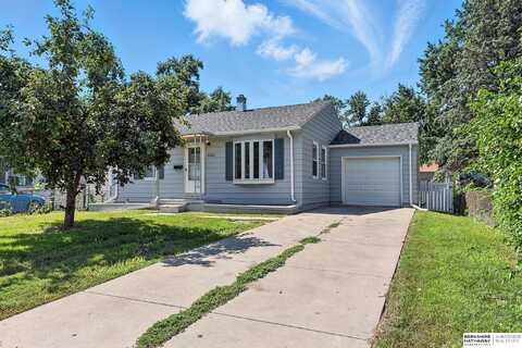 5825 Northwest Drive, Omaha, NE 68104