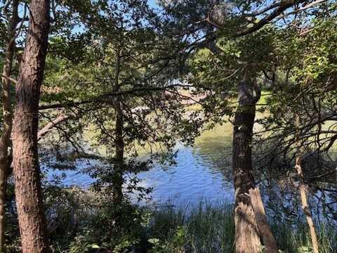 8T HUNGARS POINT, MACHIPONGO, VA 23405