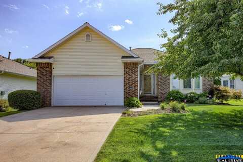 13823 Sahler Street, Omaha, NE 68164