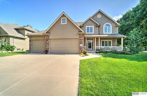 19529 Emile Street, Elkhorn, NE 68022