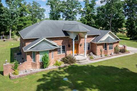 11605 Dunmaglas Drive, Bath, MI 48808