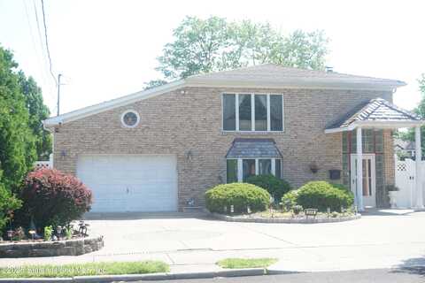 249 Ridgecrest Avenue, Staten Island, NY 10312