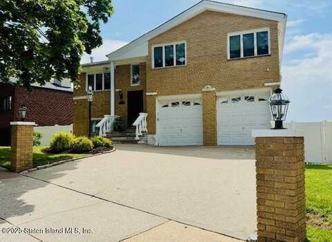120 Overlook Avenue, Staten Island, NY 10304