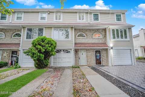 23 Caswell Lane, Staten Island, NY 10314
