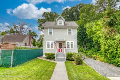 150 Acacia Avenue, Staten Island, NY 10308