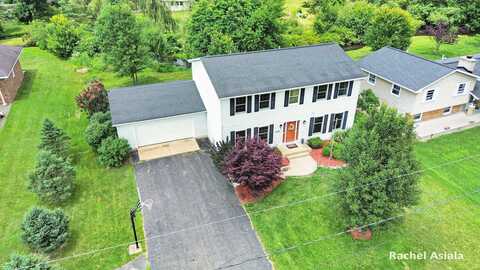 153 Colonial Drive, Augusta, MI 49012