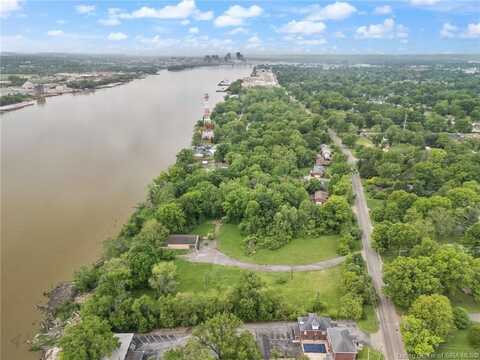 2000 Utica Pike, Jeffersonville, IN 47130
