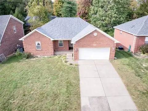7014 Plum Creek Drive, Sellersburg, IN 47172