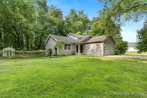 9935 Flat Rock Court, Middleville, MI 49333