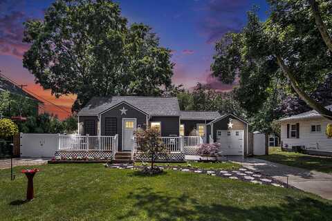 938 Cogswell Street NW, Grand Rapids, MI 49544