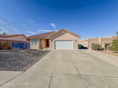 4904 RIO Street, Farmington, NM 87402