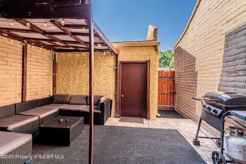 1052 E NAVAJO Street, Farmington, NM 87401