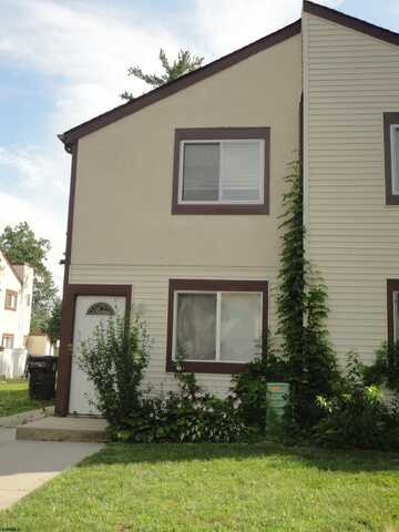 2461 Arbor Ct, Hamilton, NJ 08330