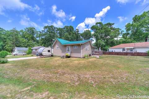 5470 Circle Drive, Muskegon, MI 49442