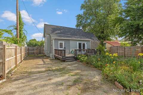 911 Baldwin Street SE, Grand Rapids, MI 49506