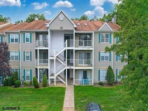 69 Iroquois Dr, Galloway Township, NJ 08205