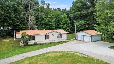 2141 S Parsons Avenue, Fremont, MI 49412