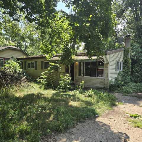 709 11th Street, Three Rivers, MI 49093