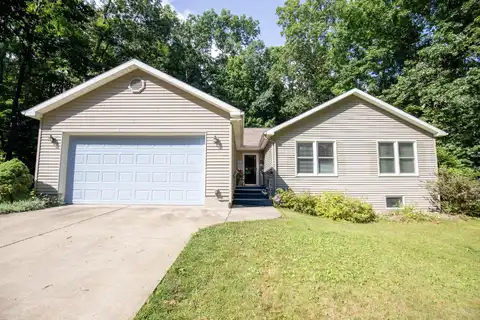 1100 Sherwood Forrest Trail, Sturgis, MI 49091