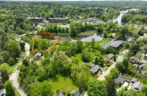 144 River Drive, Milford, MI 48381
