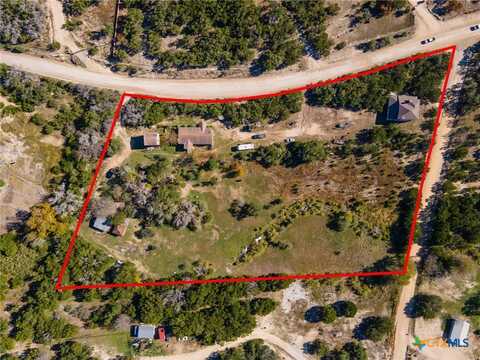989 oil well Road, Pipe Creek, TX 78063