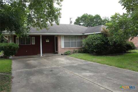 1610 Bexar Avenue, Victoria, TX 77901