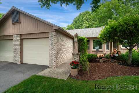 3018 Kay Drive SE, Grand Rapids, MI 49508