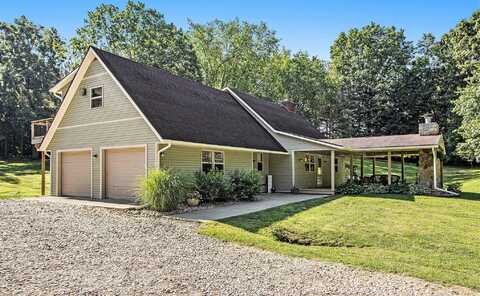 33 2nd Street, Plainwell, MI 49080