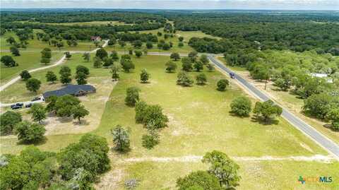 800 Powder Ridge, Luling, TX 78648