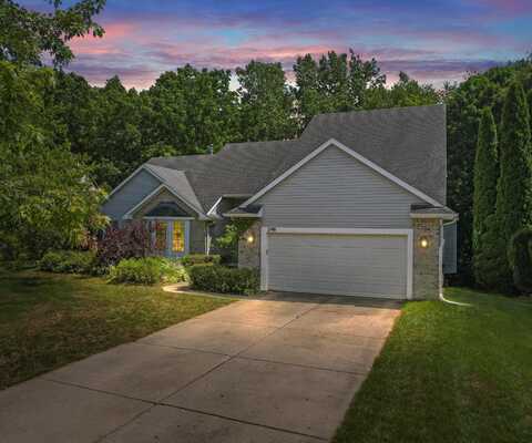 2418 Meadowridge Court, Ann Arbor, MI 48105
