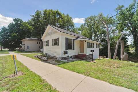 222 E Mill Street, Hastings, MI 49058